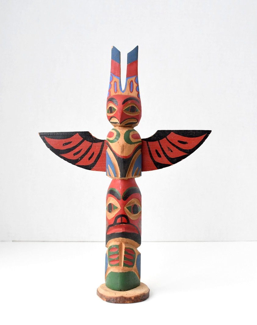 Vintage PWC Cedar Totem Pole Thunderbird Human 1960's 8x5