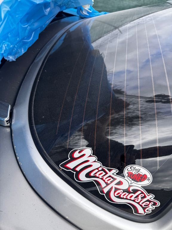 2004 Mazda Miata OEM Immobilizer Module LC62-67-5G2C