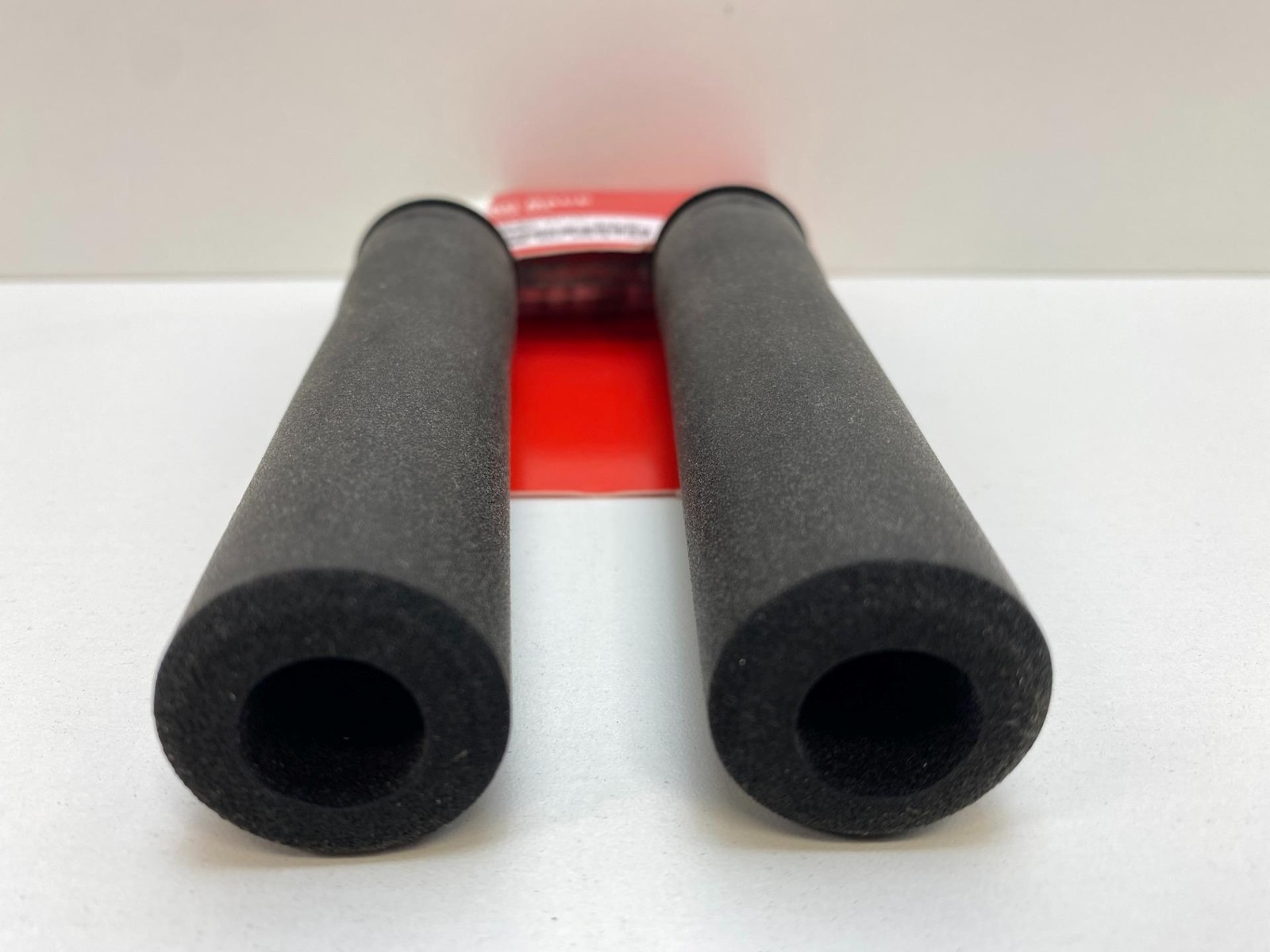 new Specialized XC Race bicycle Grips XL Black