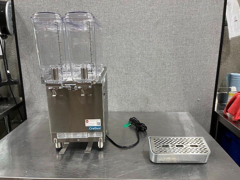 Crathco Bubbler Double 2.4 Gallon Bowl Refrigerated Beverage Dispenser - 120V