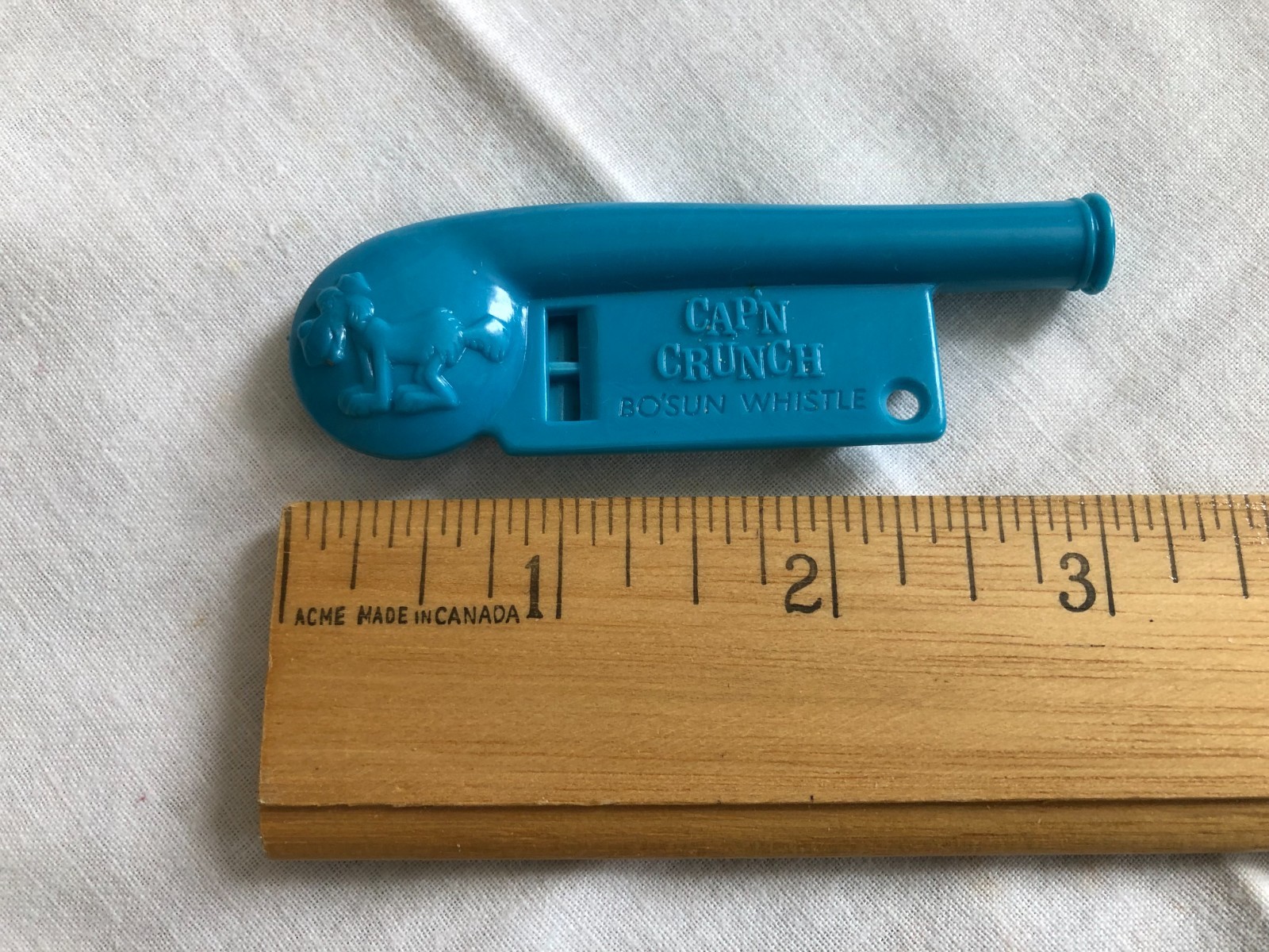 VINTAGE CAP'N CRUNCH BO'SUN WHISTLE BLUE CEREAL PREMIUM 1960'S RARE