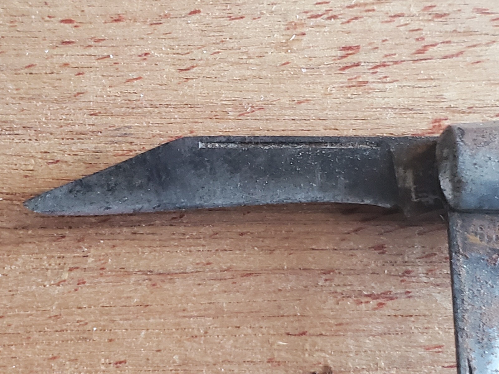 Vintage IMPERIAL 2 Blade Folding Pocket Knife Metal Handles NO Snap Rough Bad