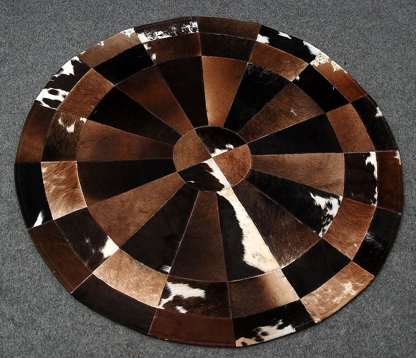 Cowhide Round Patchwork Carpet Handmade Cowhide Carpet  (36"x36")Home Décor 37