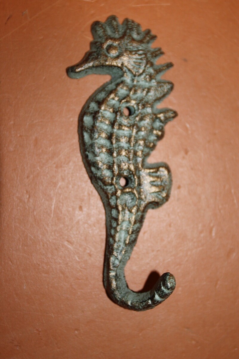 (6) Sealife Seahorse Starfish Bathroom Towel Wall Hooks Plaque, Blue Seas Set