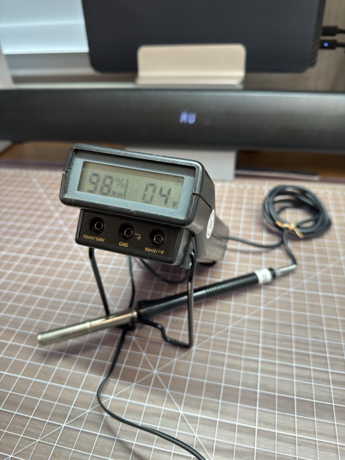 Omega Digital Thermo-Hygrometer RH411 With Probe