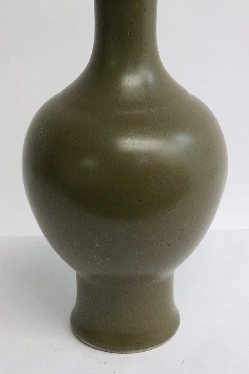 Pair Of Chinese Porcelain Tea Dust Style Vases