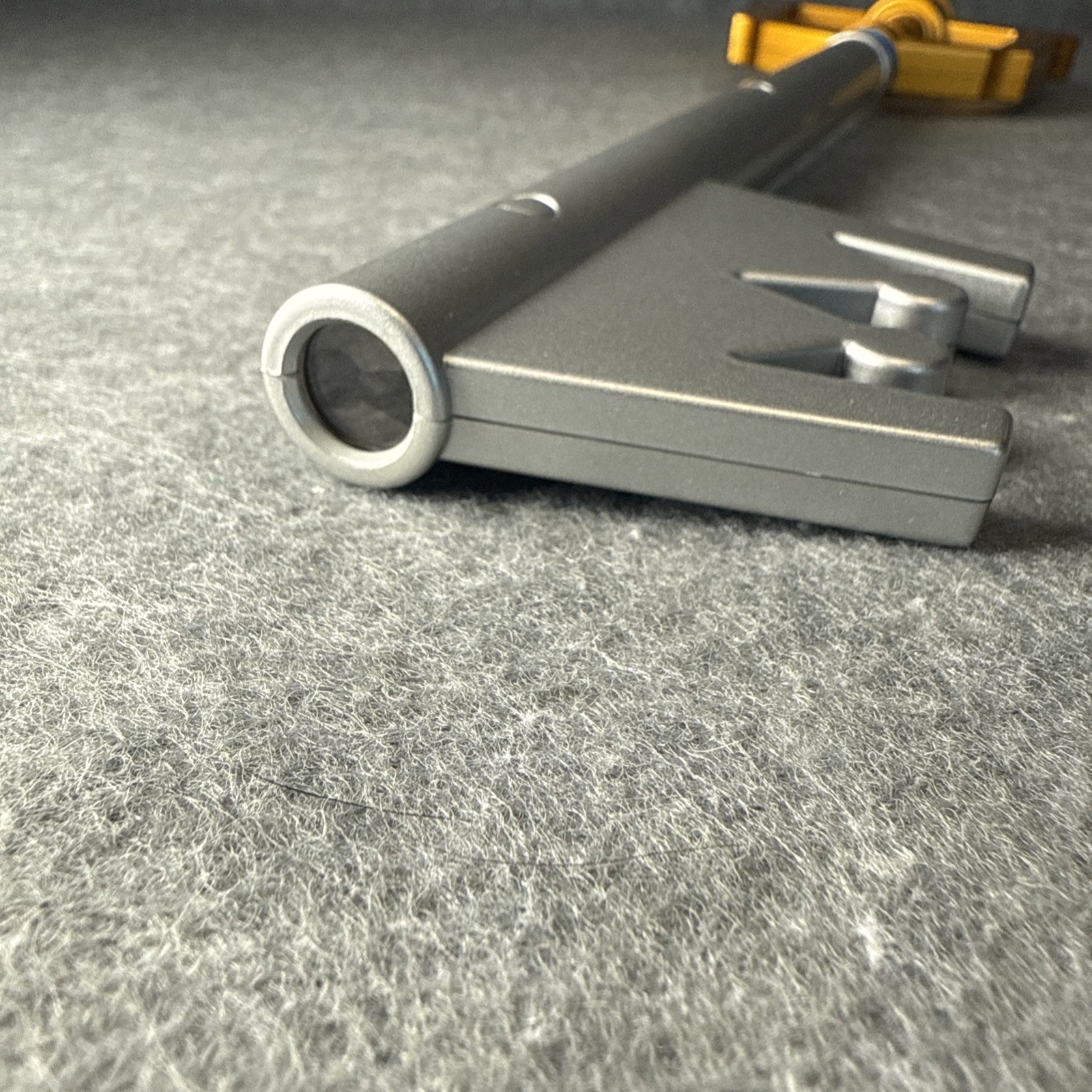 Square Enix KINGDOM HEARTS 14" Replica Light Up Keyblade Kingdom Key NEW Disney