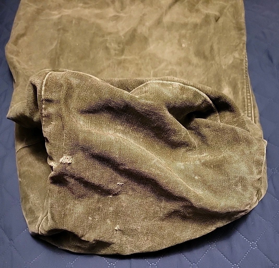 Vietnam War Era US Military OD Green Canvas Duck Duffle Duffel Bag Rucksack Vtg