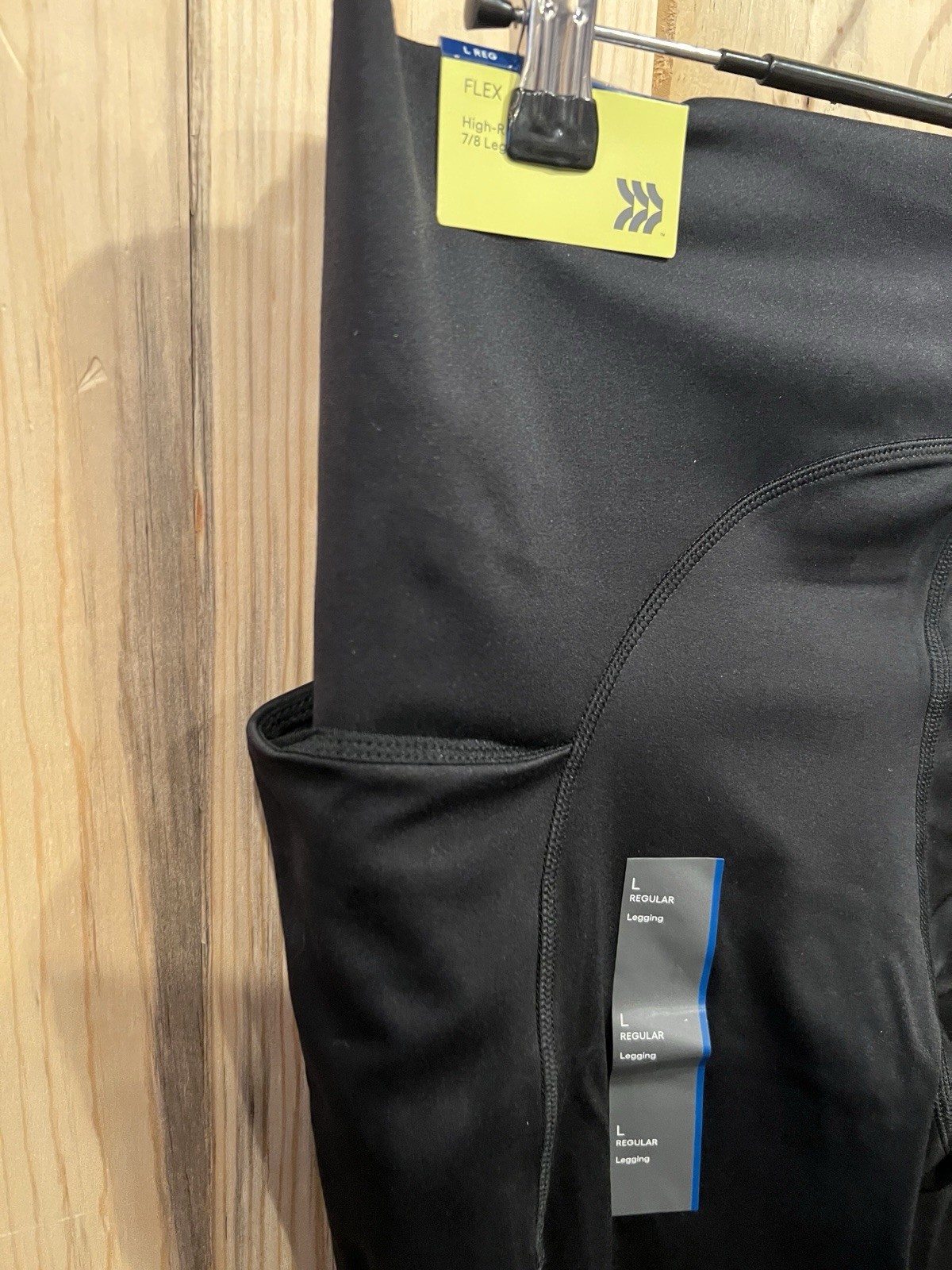 Black All in Motion Flex High-Rise 7/8 Pocketed Leggings - Large