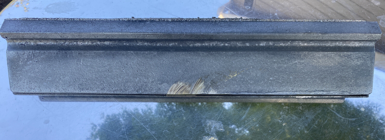 18" Iron Straight Edge/Prism/Parallel/Level. Featherweight Raw Casting