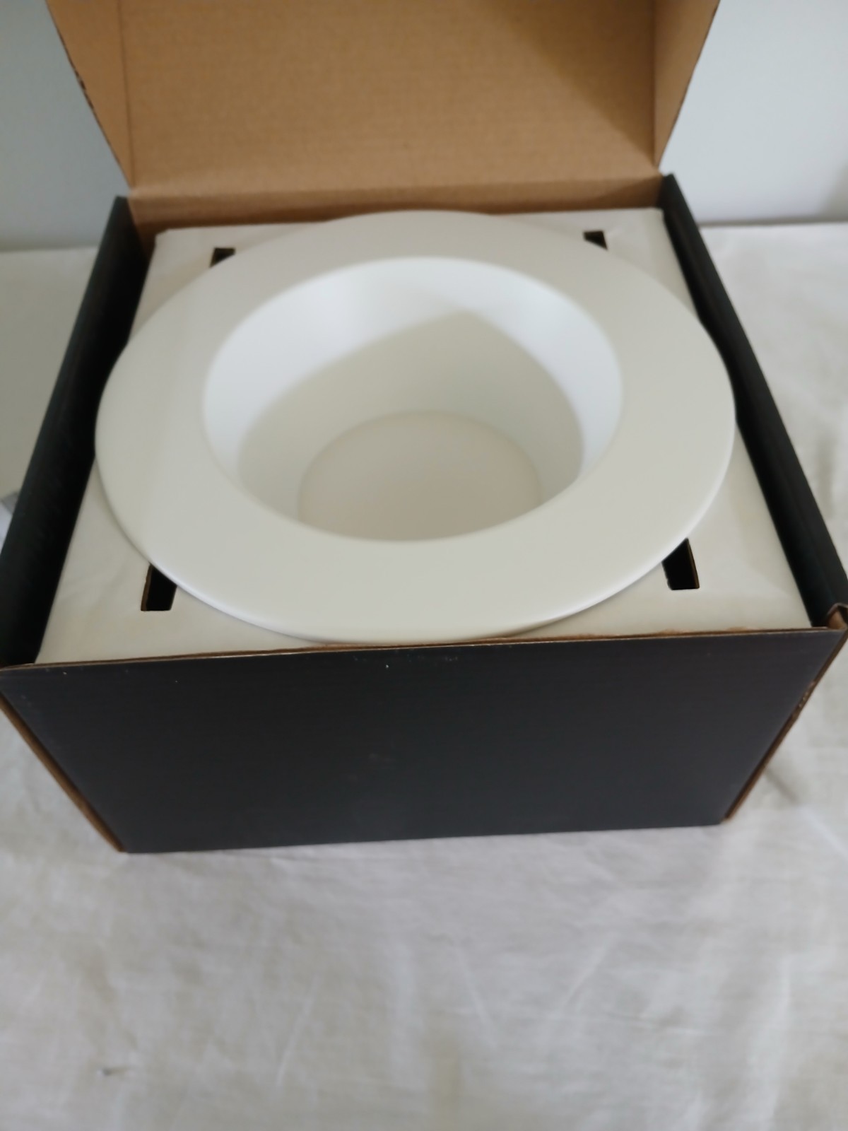 NORA PRISM NLPR-5641. 5"/6" Smart LED RGBW Retrofit Downlight-NEW. Free Shipping