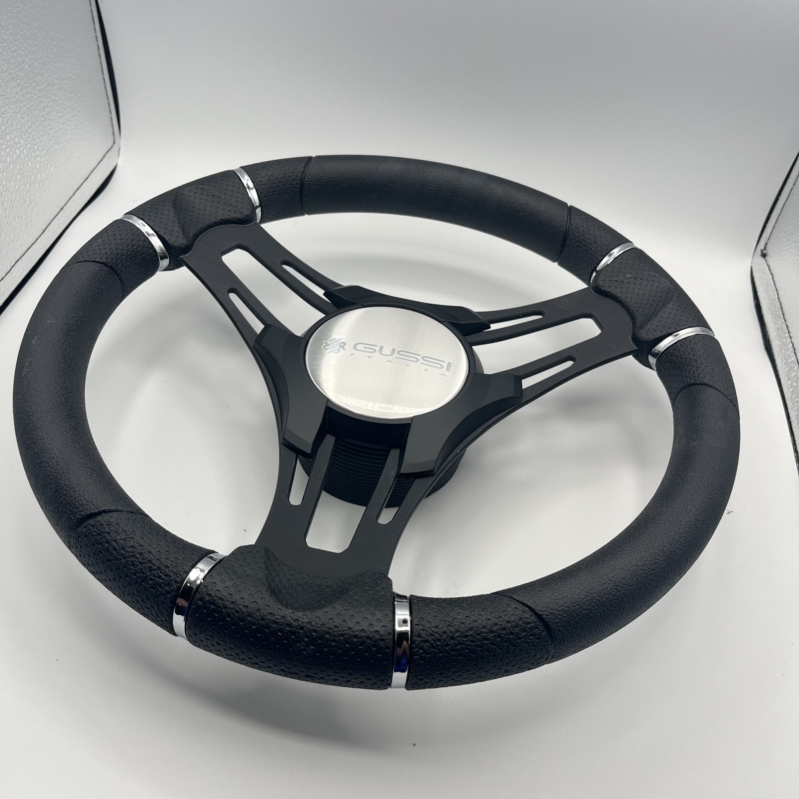Gussi Italia Boat Steering Wheel Black Brushed Alum Spokes KEYED | Gussi Italia