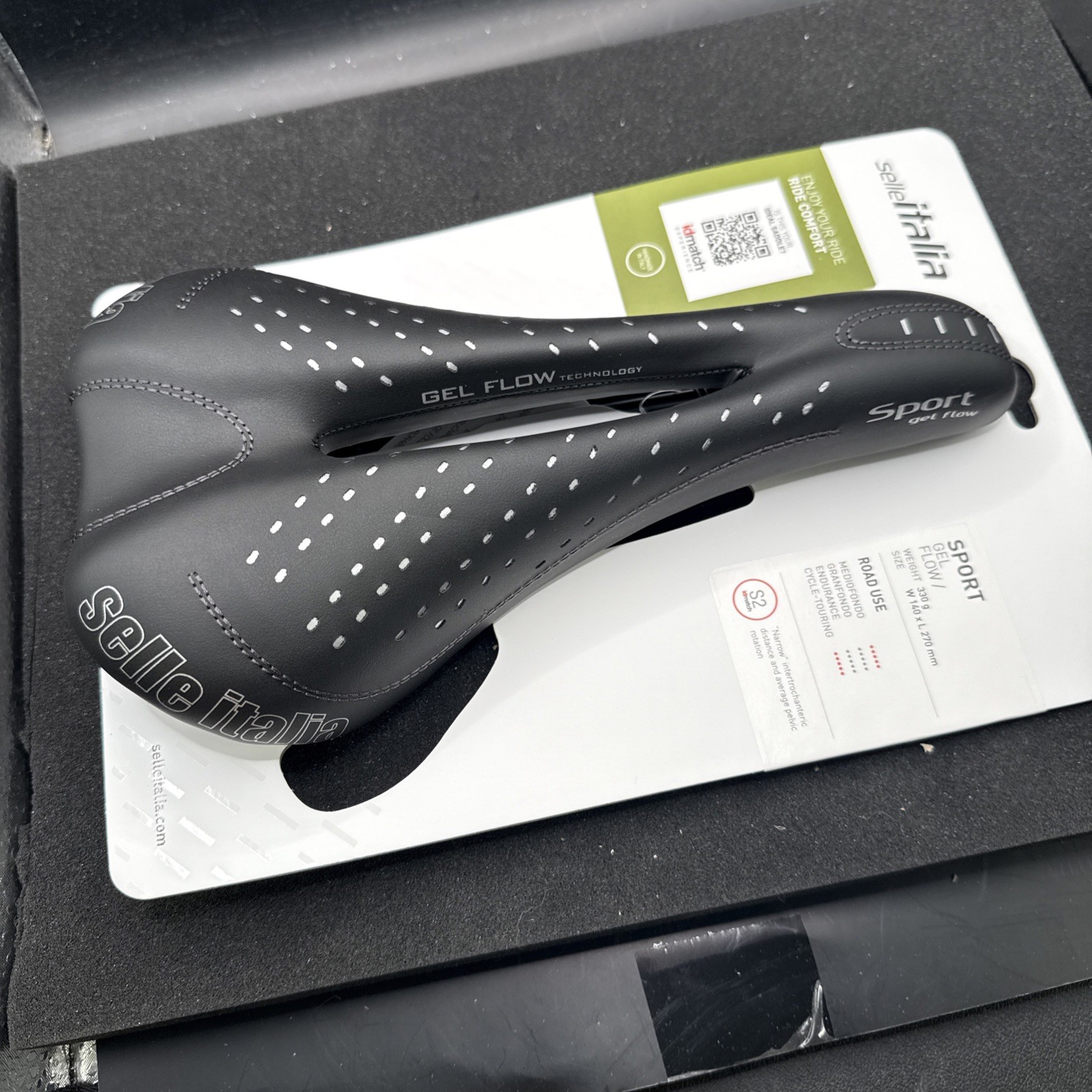 Selle Italia Sport Gel Flow Cycling Saddle Seat S2 140mm (9419-40)