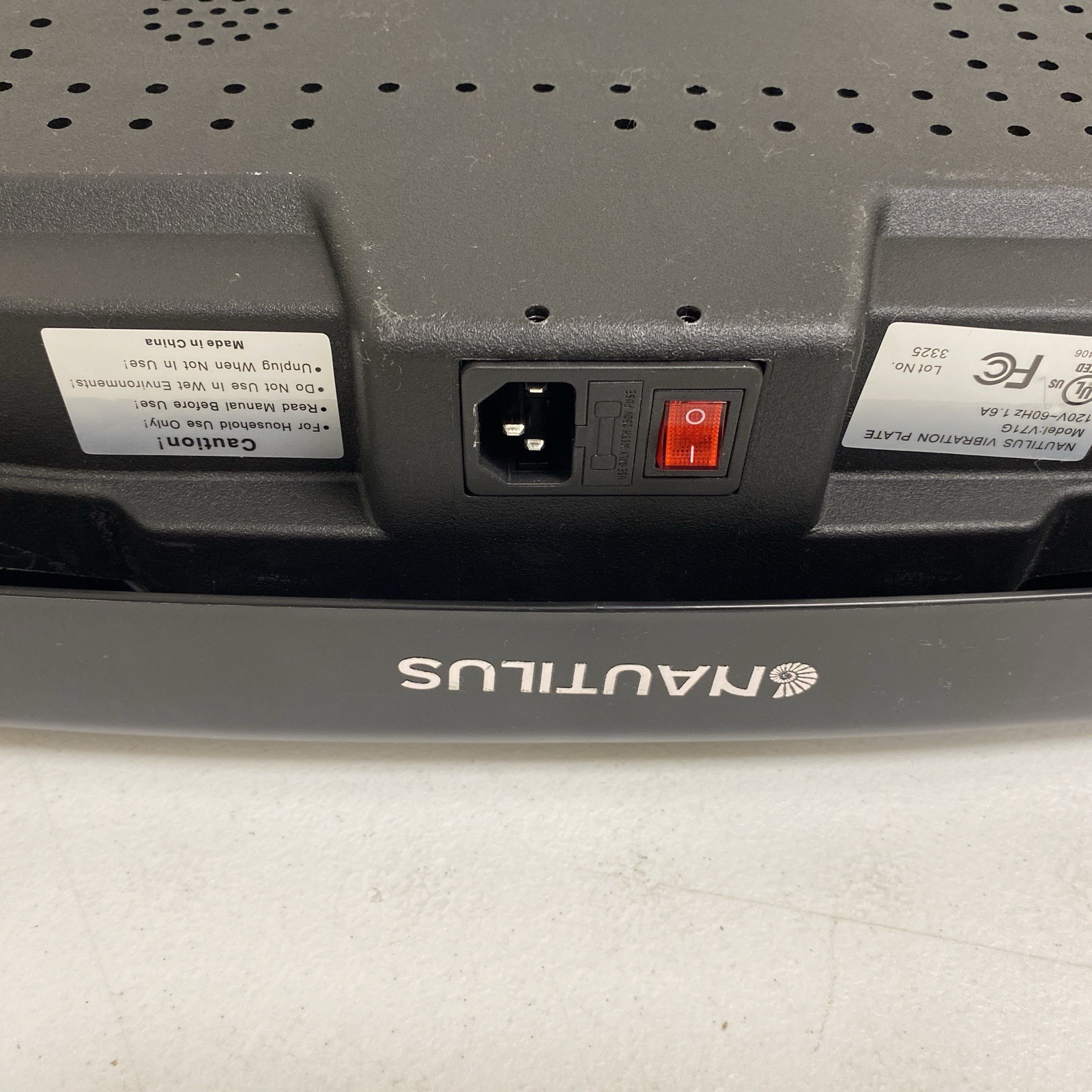 Nautilus Vibratone Pro Vibration Plate Full Body Fitness & Exercise Platform