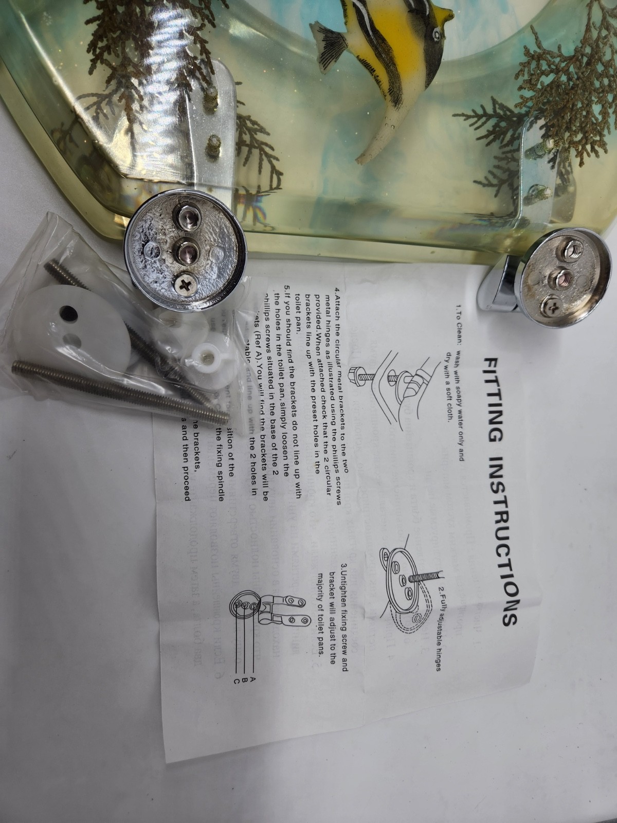 Polyresin toilet seat