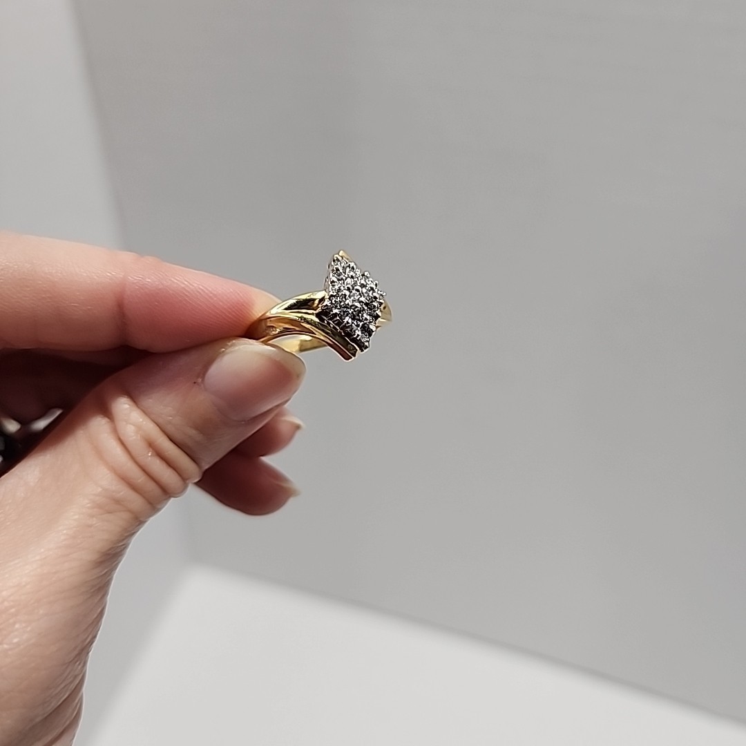 Lot Of 20 Brass Jewelry Rings Mixed Sex And Size Unbranded