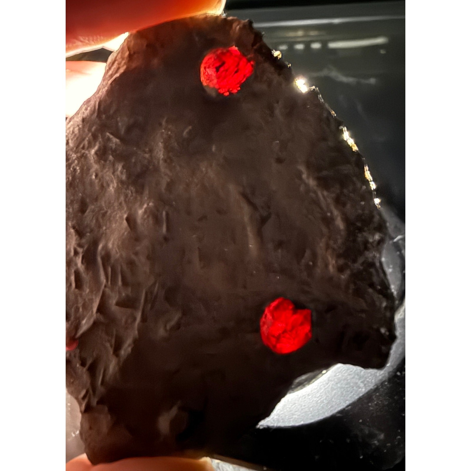 RED EMBERS MINE Almandine Garnets in Graphite w/DraviteErving, Mass. Garnet