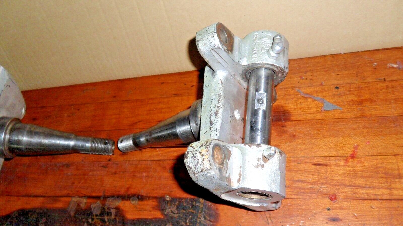 Vintage Sprint Car TAAK Front Wheel Drop Spindles USAC ASCS Ford