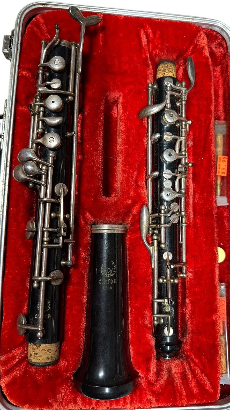 Linton Student Oboe in a case serial #VP34919 Vintage As Is