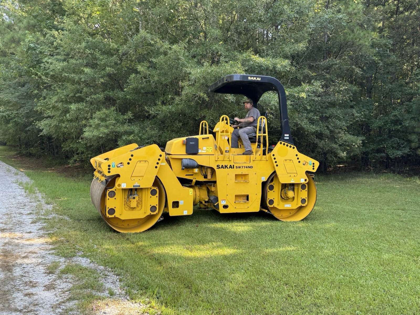 2022 Sakai SW774ND Double Drum Asphalt Roller