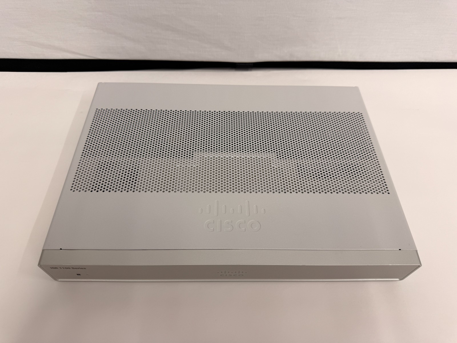 Cisco ISR C1111X-8P ISR 1100 8 Ports Gigabit Ethernet Integrated Services Router