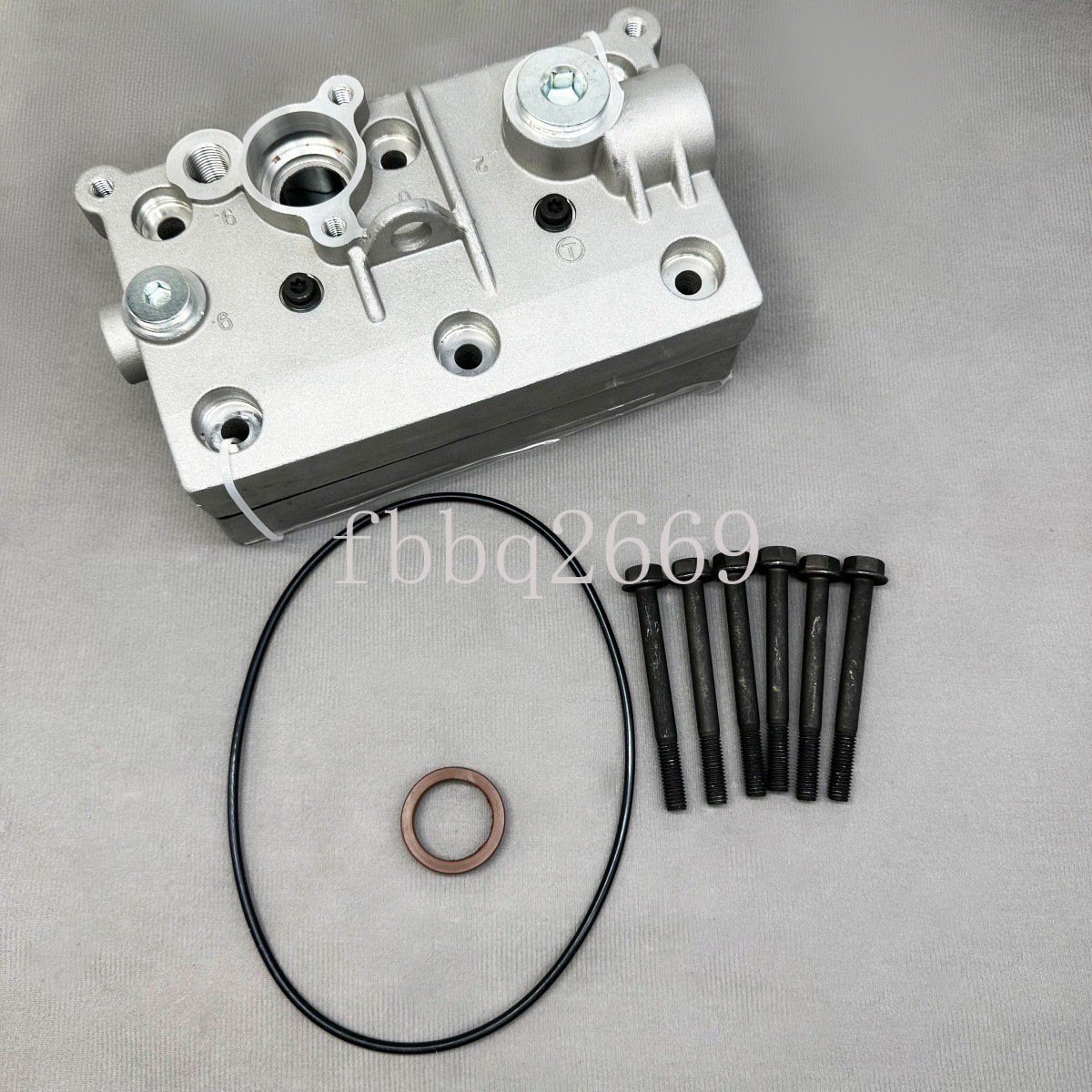 New Air Brake Compressor Cylinder Head For Volvo / Mack 9125129352 / 22203109