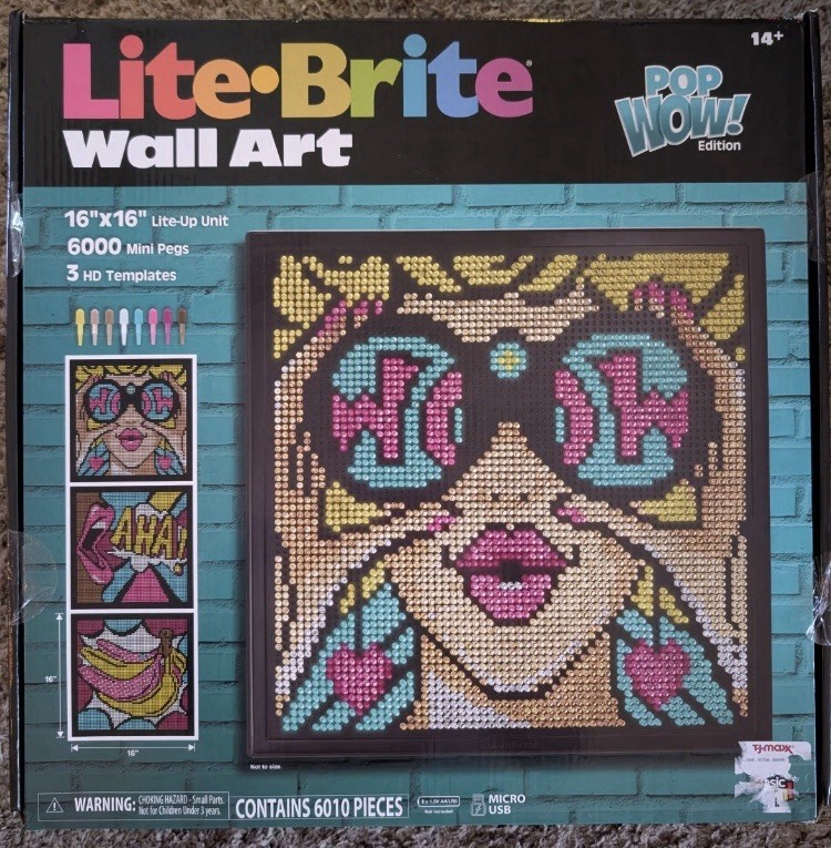 Lite-Brite Wall Art POP Wow - 16" x 16" Screen, 6,000 Pegs, 3 HD Templates NIB