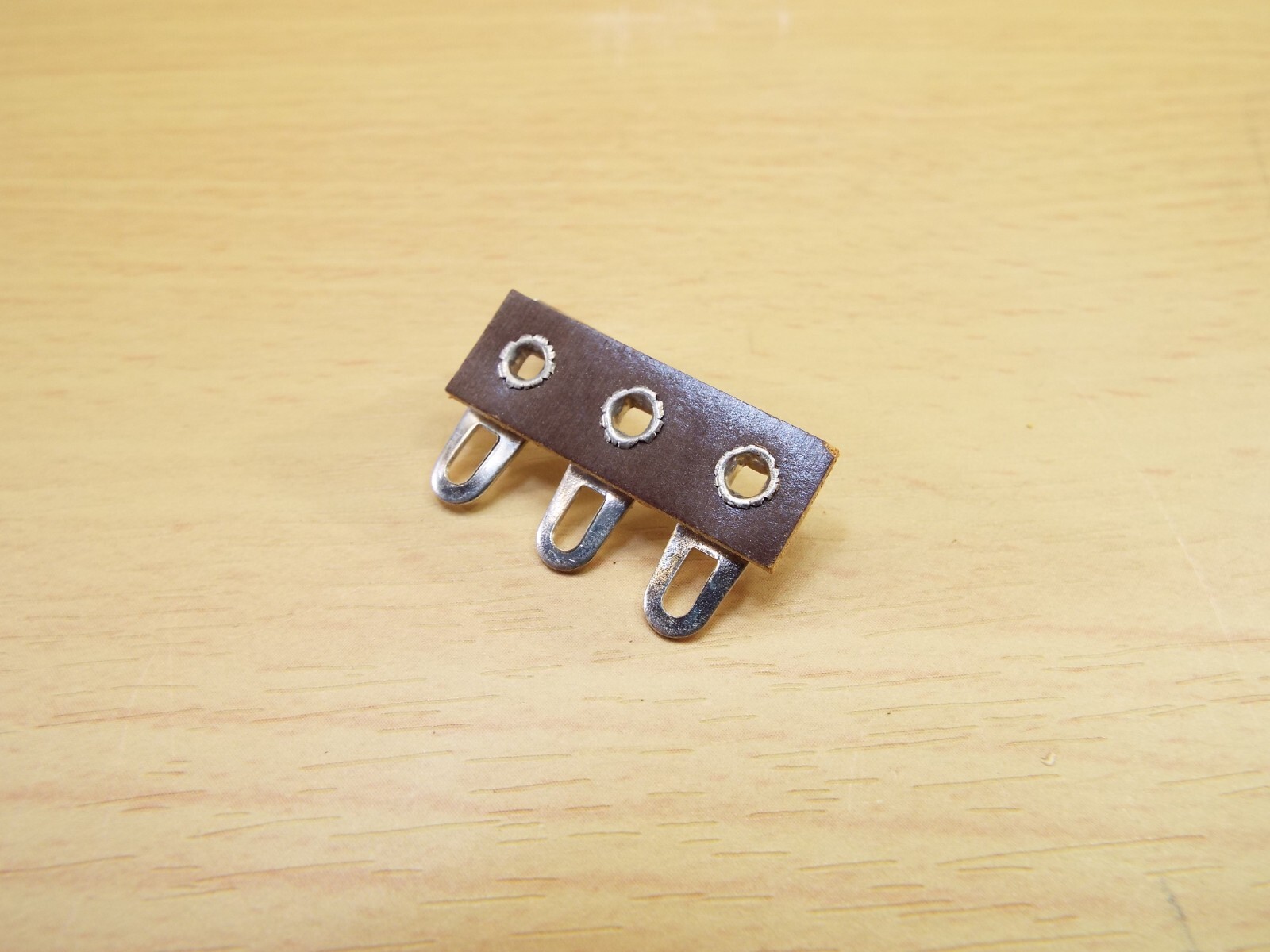 QTY6 PHENOLIC HD LARGE 3 LUG TERMINAL SOLDER STRIP 1 COMMON CHASSIS GROUND TAB