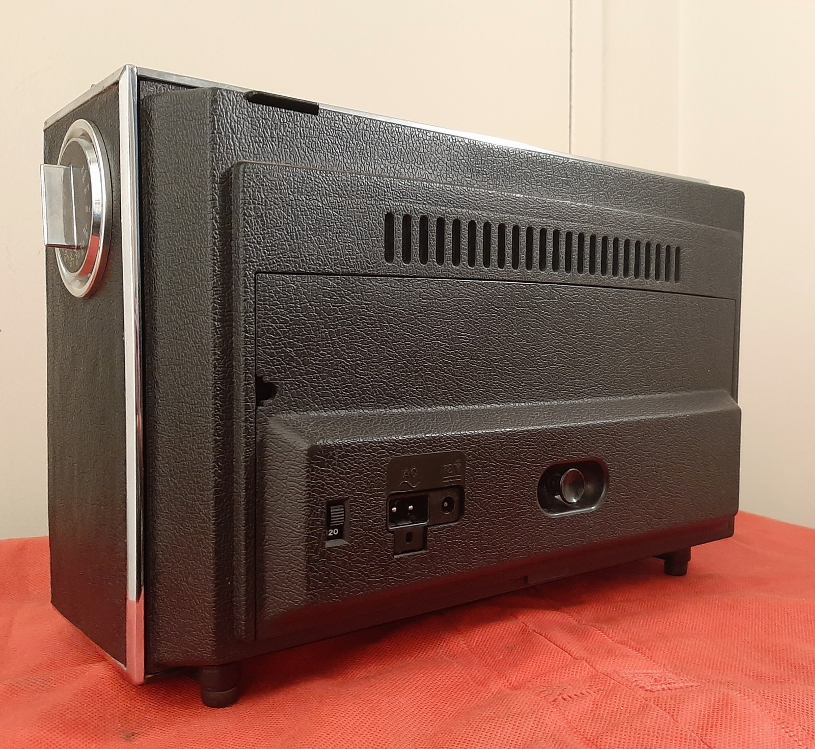 Fully Serviced-Washed+New Lamps-ZENITH ROYAL R7000-2 7000 AM/FM Shortwave Radio