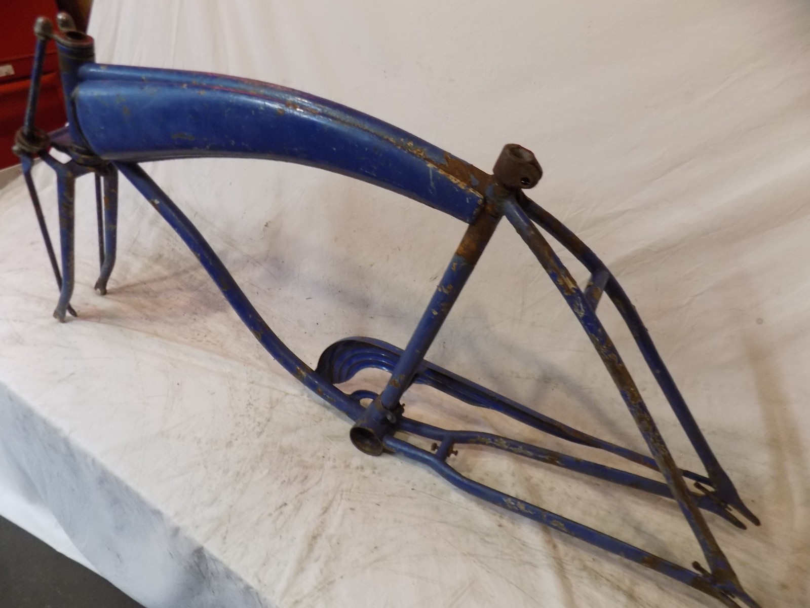 PREWAR SHELBY HIAWATHA MENS BIKE FRAME TANK FORKS CWC SCHWINN VINTAGE BARN FIND!