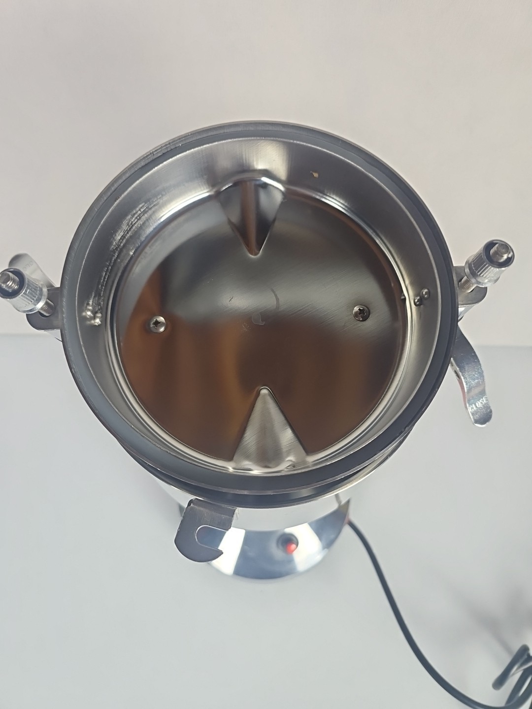 Spice Grain Mill Grinder Stainless Steel 2000W High Speed 550g Capacity