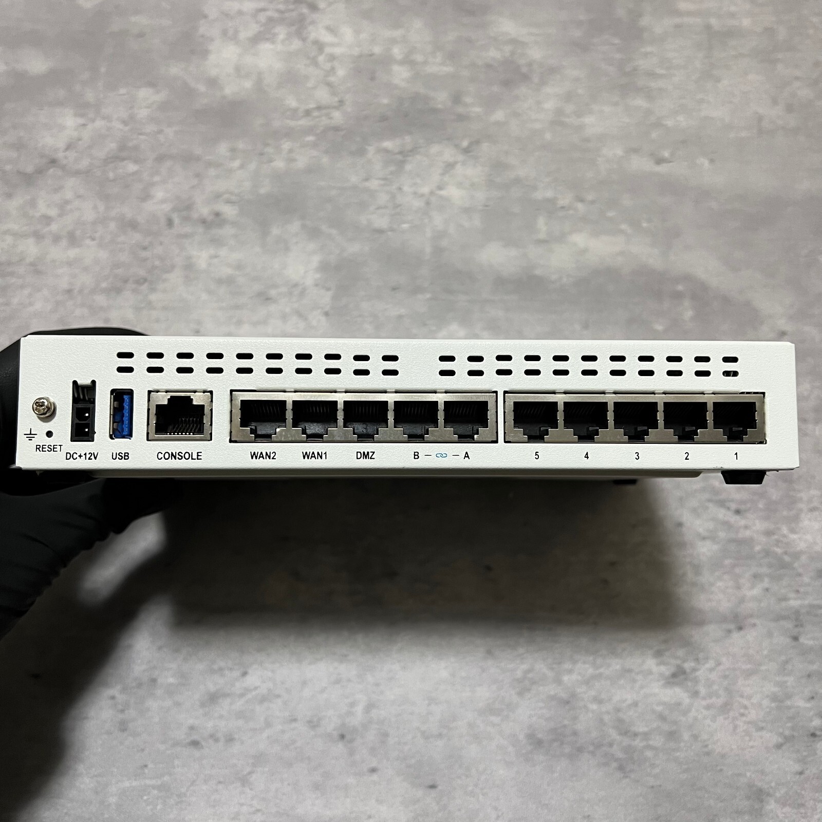 【Select License Term】 Fortinet FG-60F Fortigate-60F Network Security 【1day Ship】