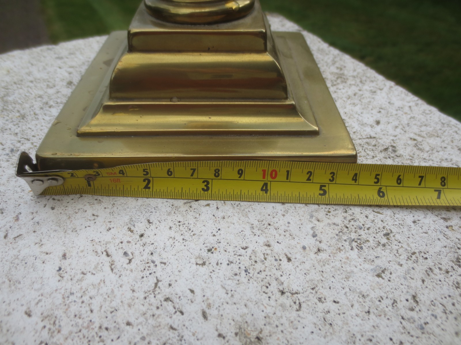 Antique Brass Corinthian Column Oil Lamp Brass 12" In Height
