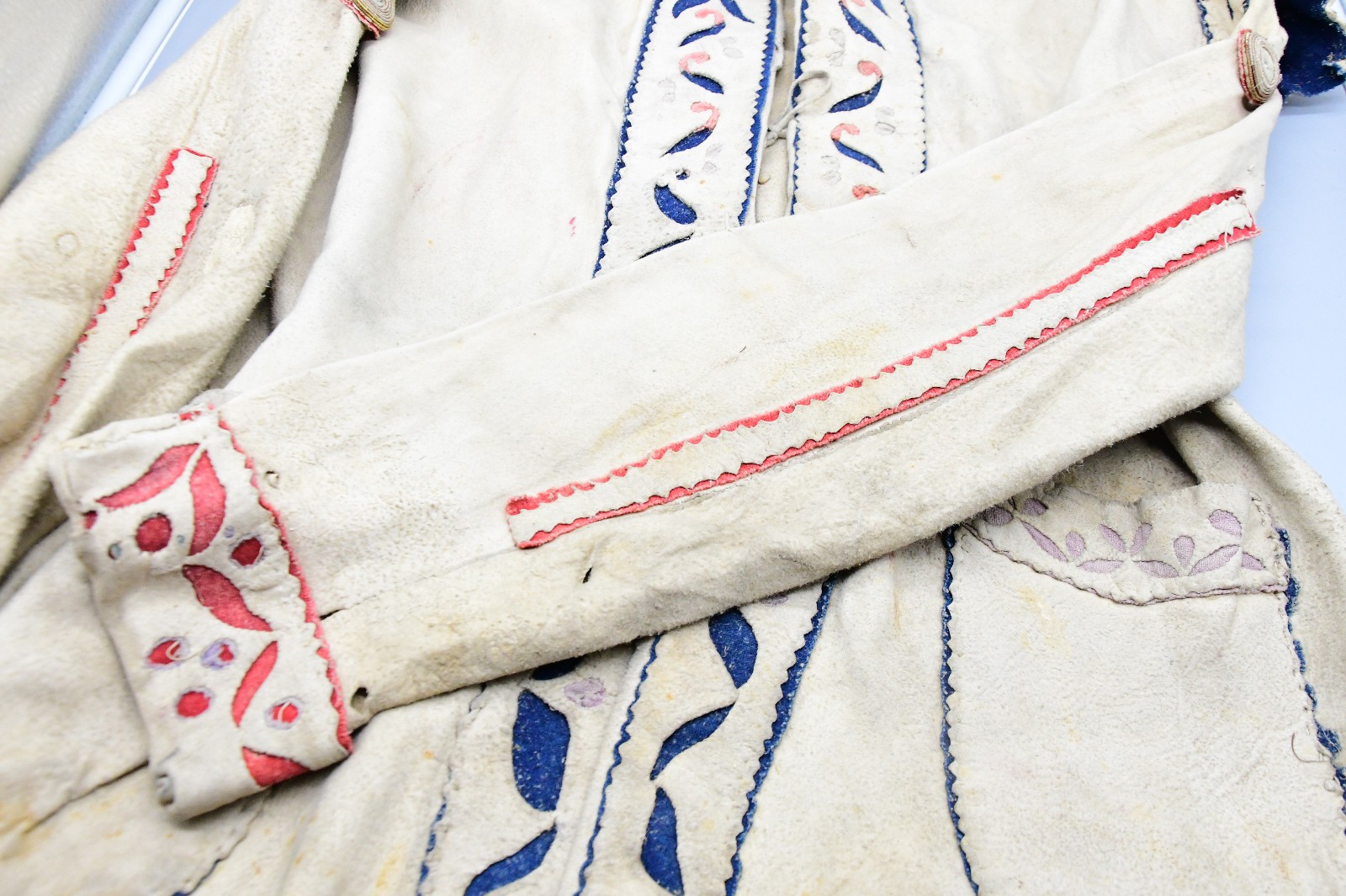 Chippewa Buckskin Hunting Shirt 1854 Strong Provenance.