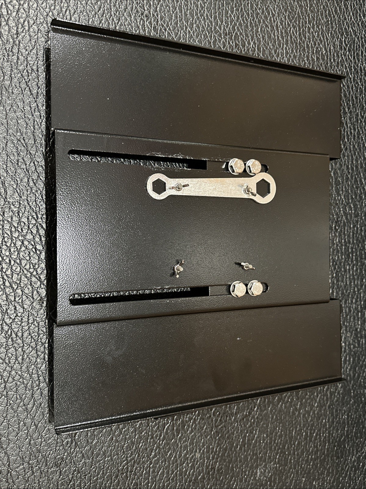 Odyssey LUNIPLATE Adjustable Universal Plate for L-Evation DJ Laptop Stand Heavy