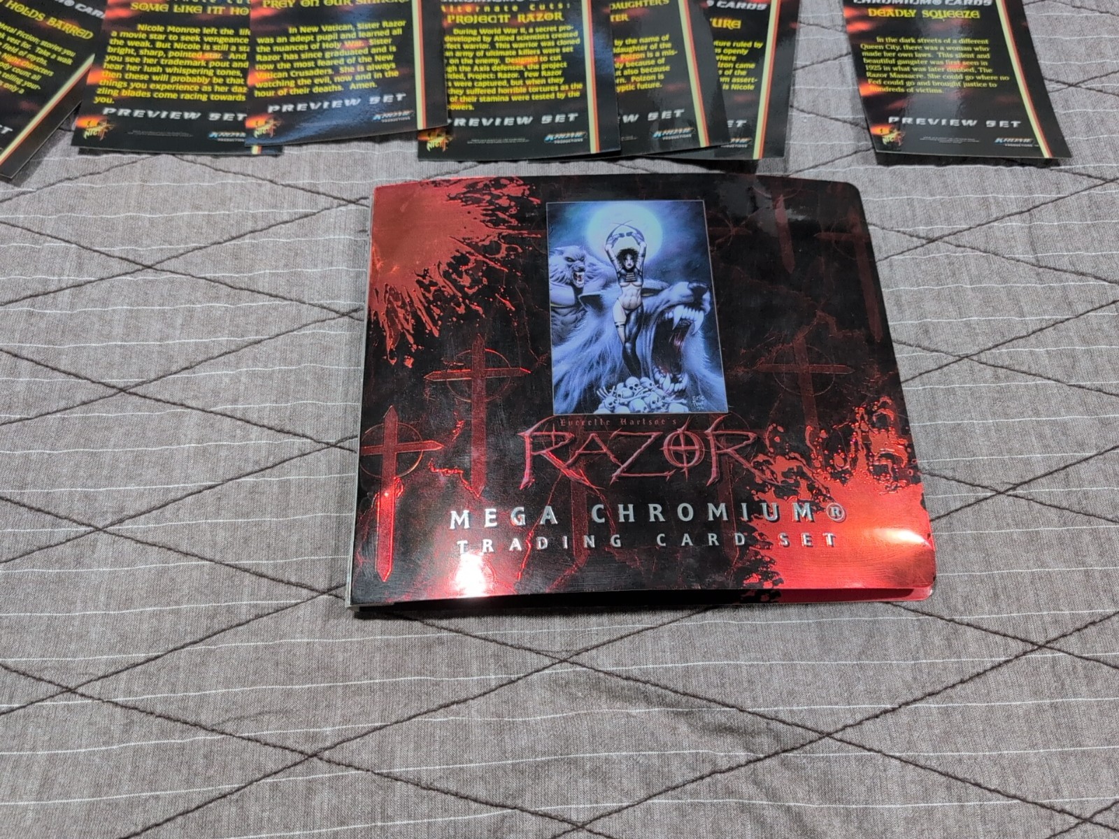 Everette Hartsoe's RAZOR Mega Chromium Card Complete Set w/binder/Chase/Preview