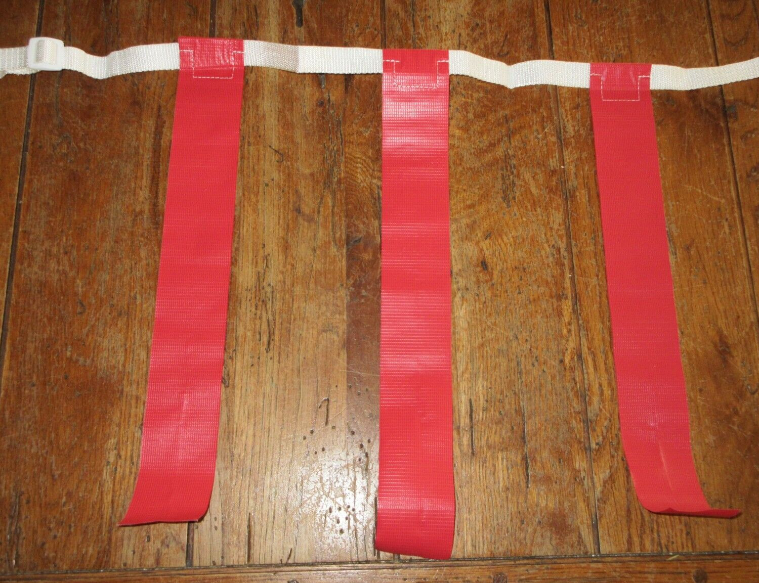 Lot of 25 Triple Threat Flag Football 3 Red Flags Quick Release Clip Belt S/M