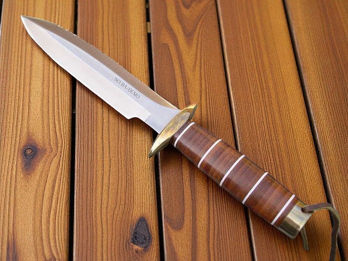 HAND CRAFTED SURVIVAL, COLLECTIBLES S.O.G SCUBA DEMO REPLICA KNIFE W/ SHEATH