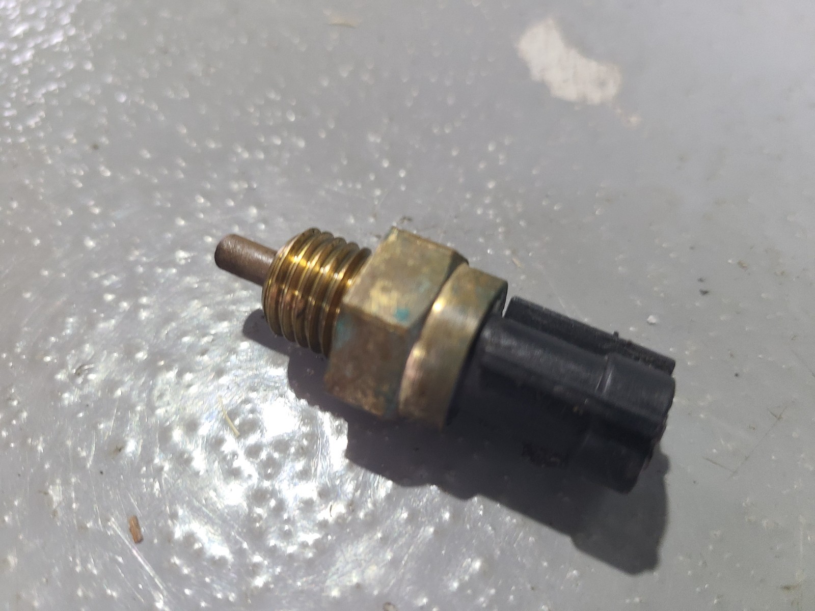 KAWASAKI AIR TEMP SENSOR ULTRA 250 260 300 310 ULTRA300X 15f MANIFOLD 21176-1086