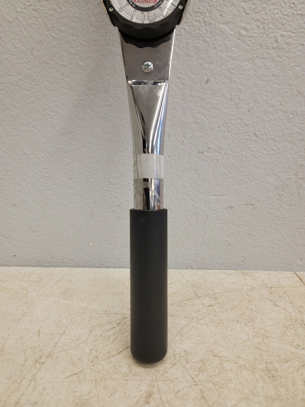 Proto J6125F Dial Torque Wrench Range 0-250 FT. LB. 1/2" Drive USED Once