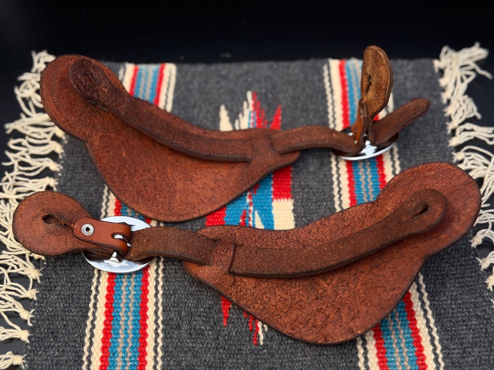 BEAUTIFUL “L S Horseshoe” Marked Fall Leaf & Acorn Motif Leather Spur Straps