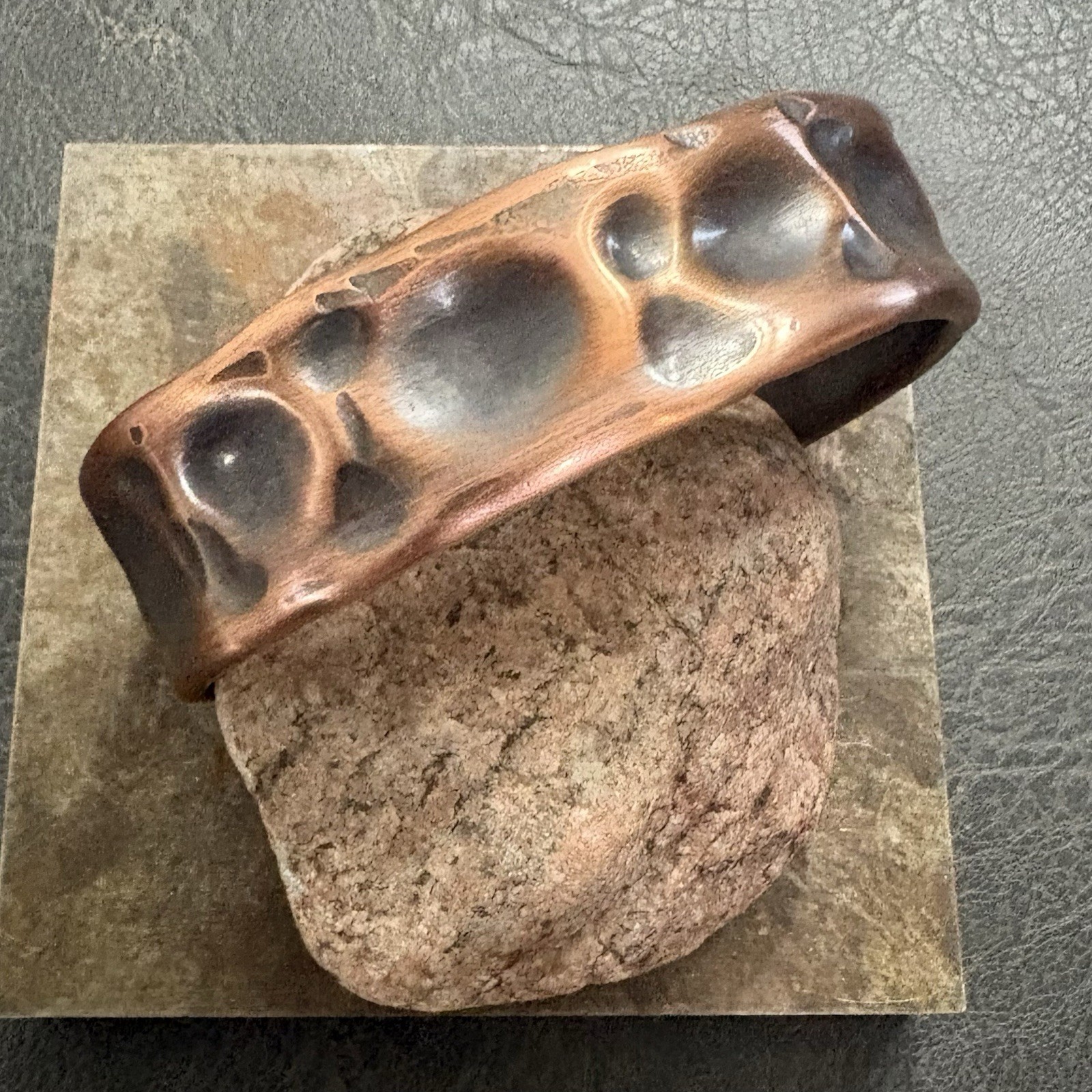 Vtg Brutalist Modernist Men’s Hammered Thick Copper Artisan Cuff Bracelet Viking