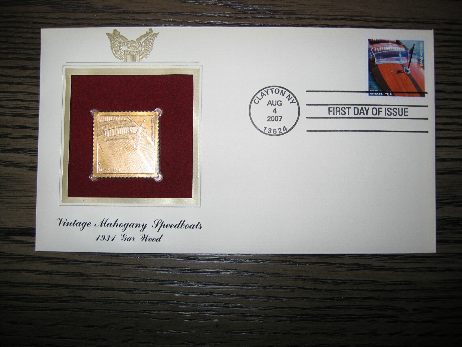 2007 Vintage Mahogany Speedboats 1931 Gar Wood replica Golden Cover Stamp