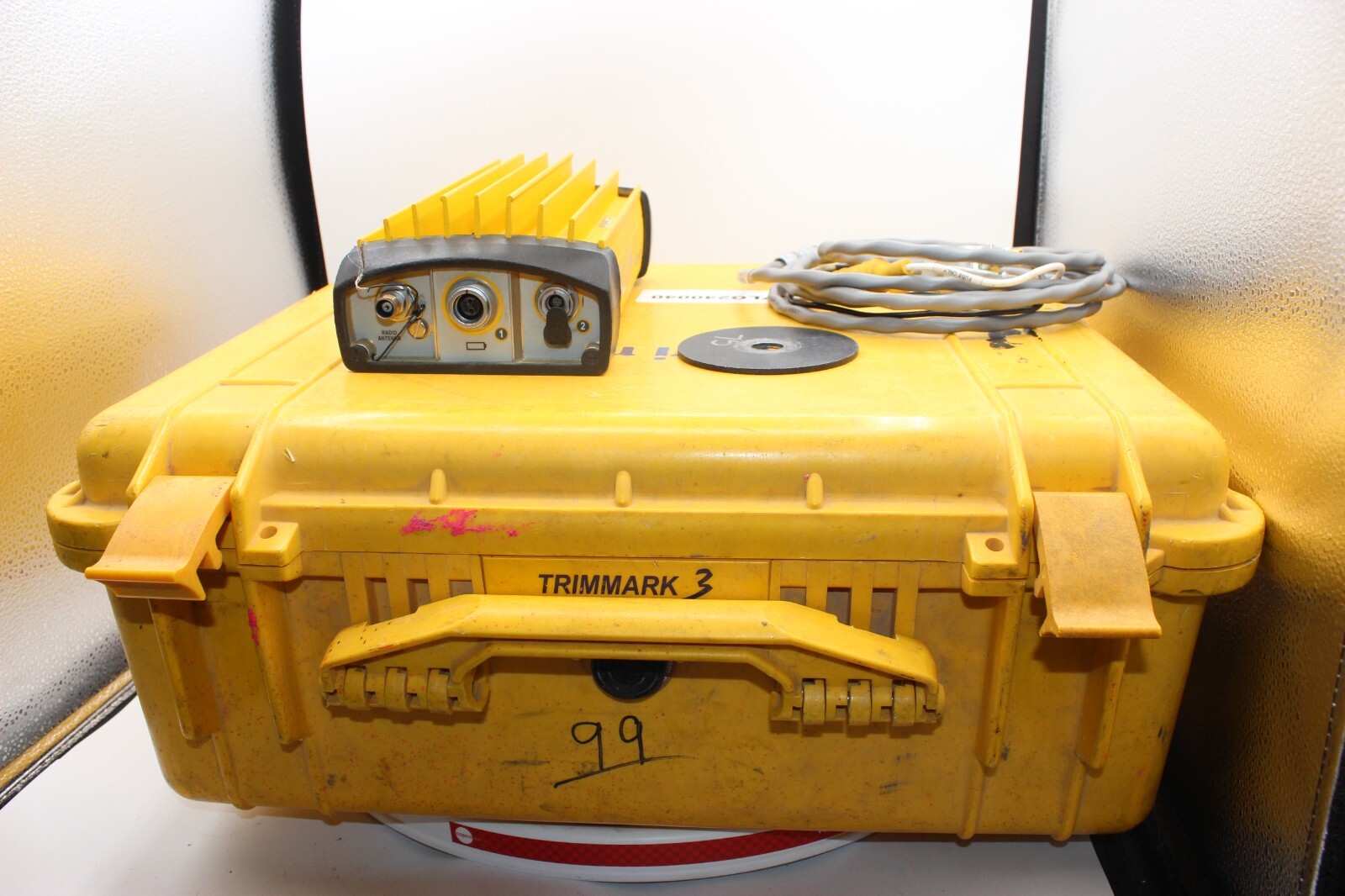 Trimble Trimmark 3 450 - 470MHz UHF Base Radio with Accessories WITH CASE
