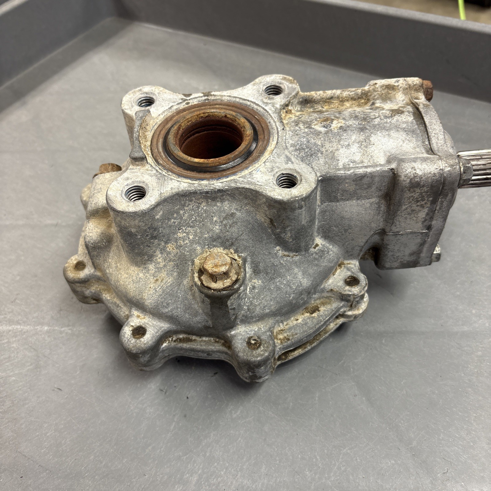 OEM Polaris Rear Differential Xpedition 325 425 Magnum 325 500 2000 1341321