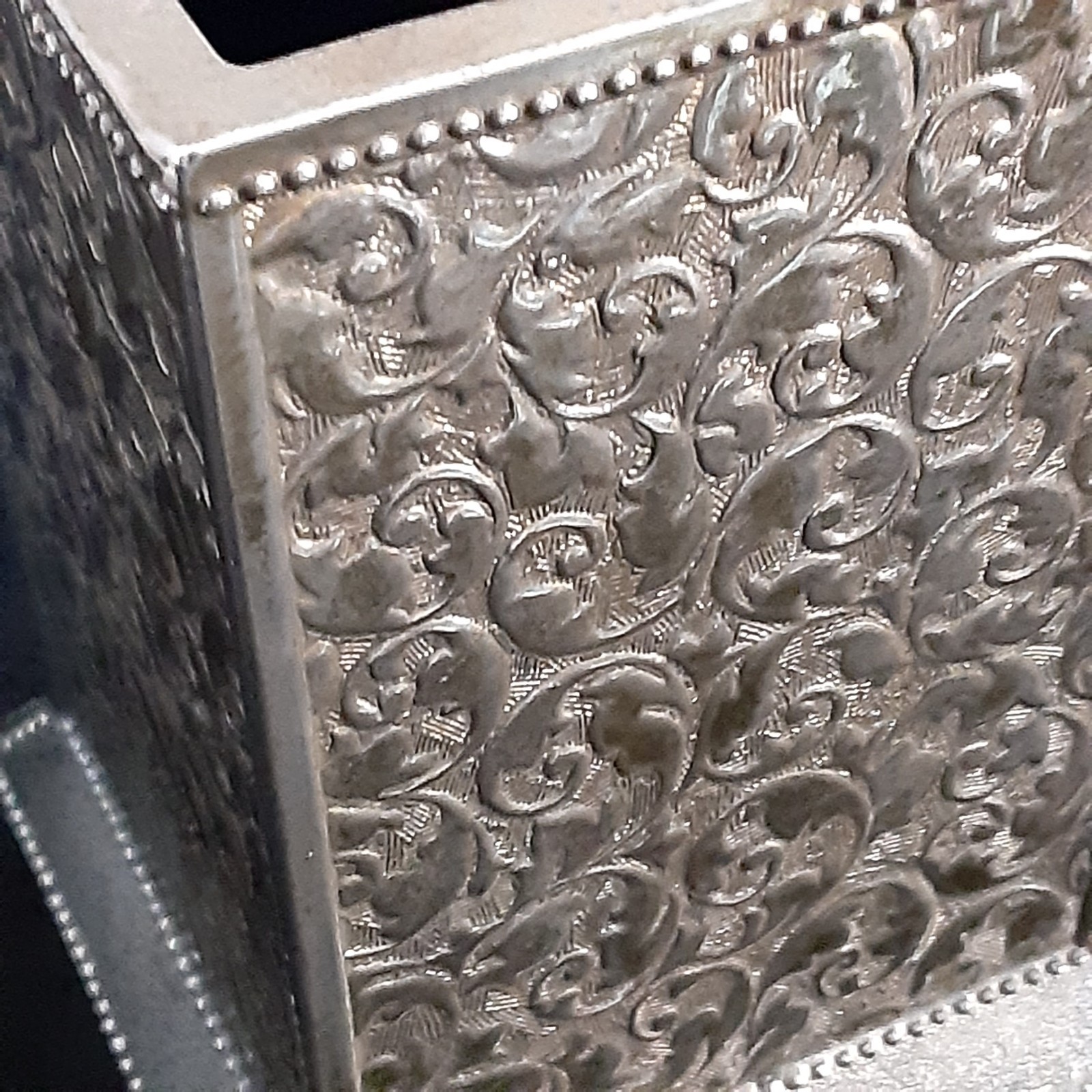 VTG Silver Plate Embossed Pen Pencil Stand Holder Square International Silver 4"