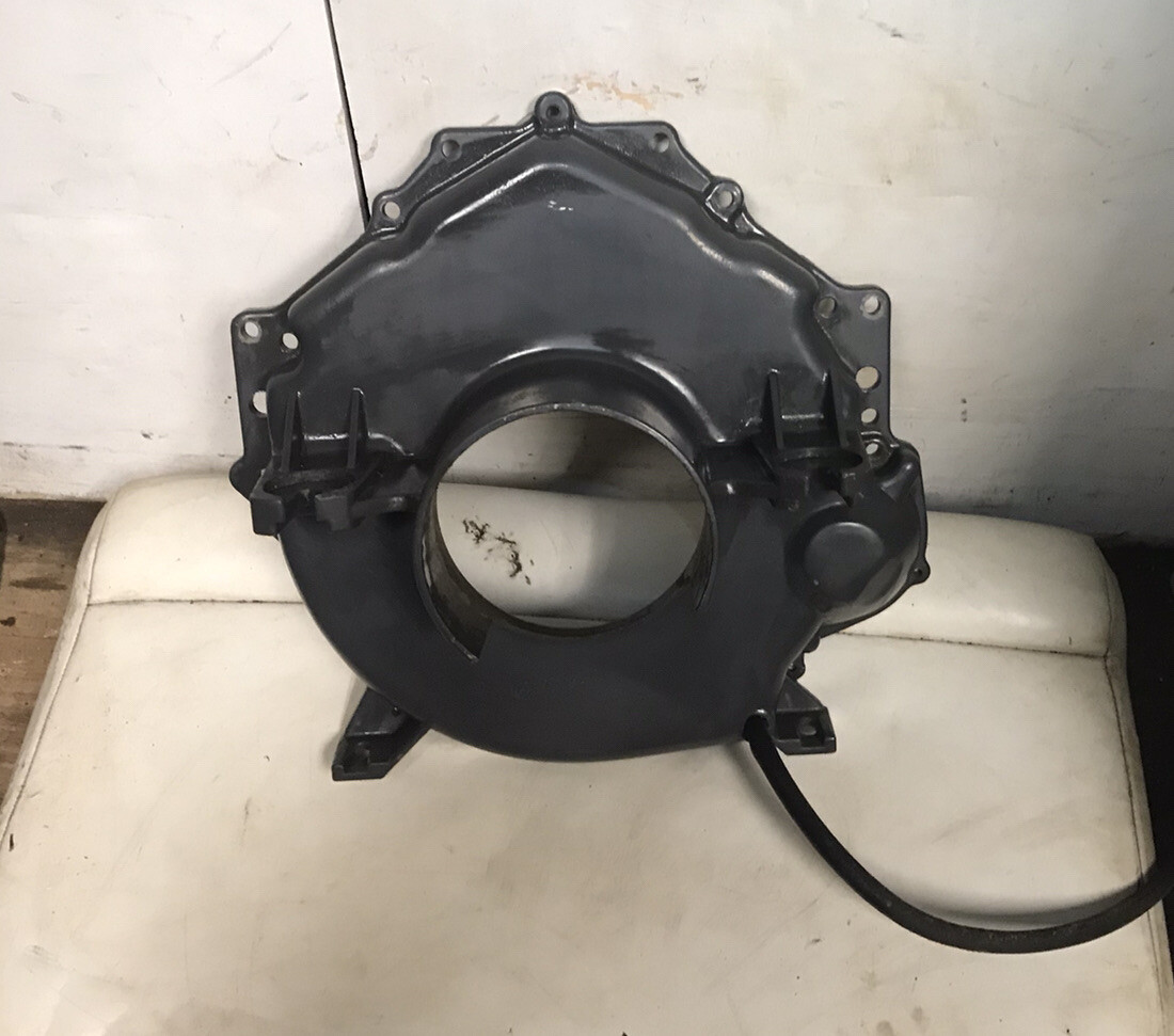 OMC Cobra Flywheel Housing 2.3L 913283 cover bell housing 2.3 ford