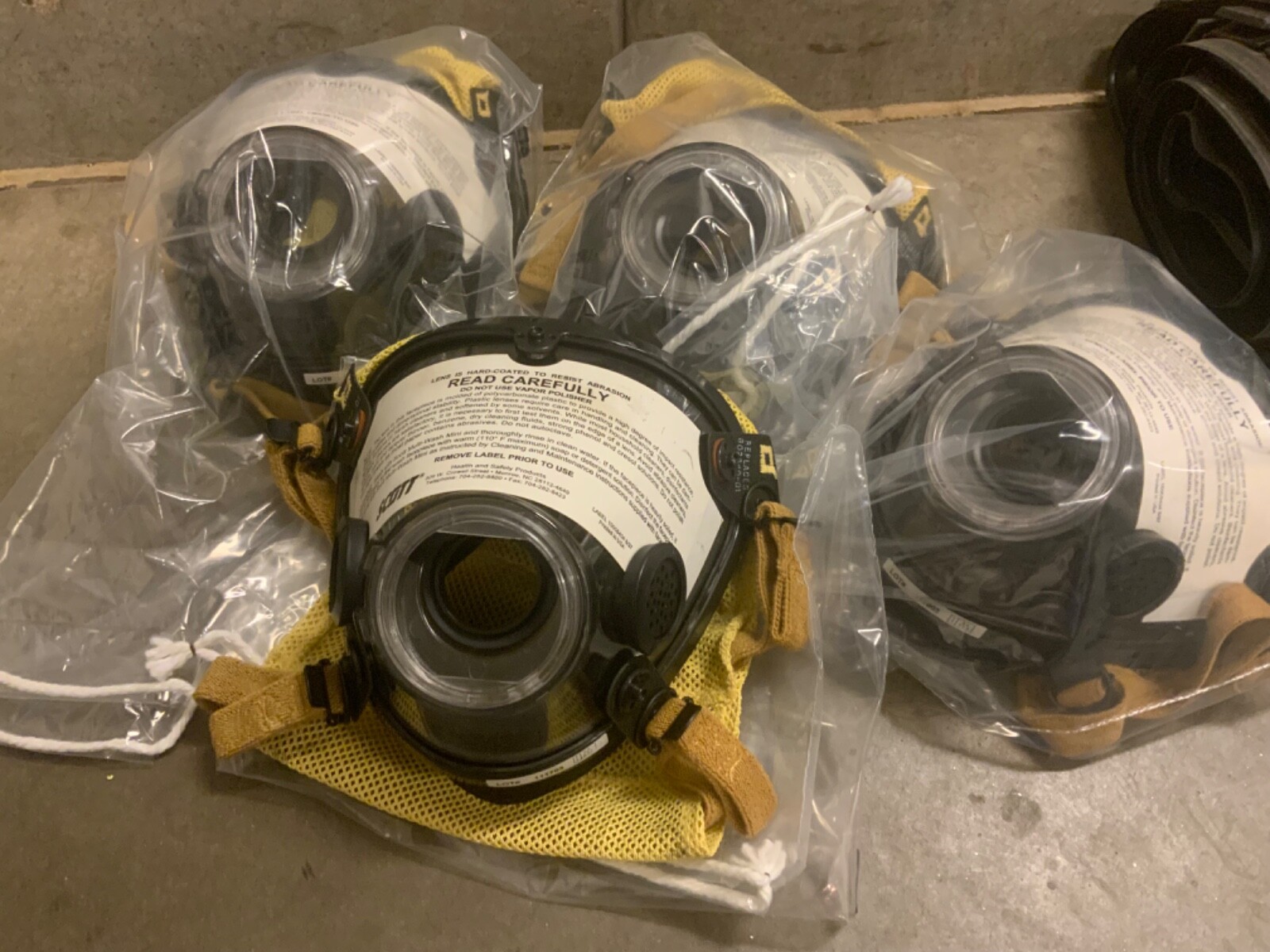 NEW Scott AV-2000 Facepiece KevlarHeadNet Firefighter SCBA Mask Size Large