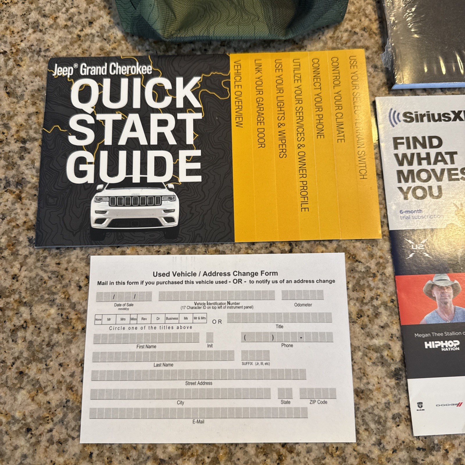 OEM Jeep Grand Cherokee Owners Manual Set & Case Will Work With Other Years