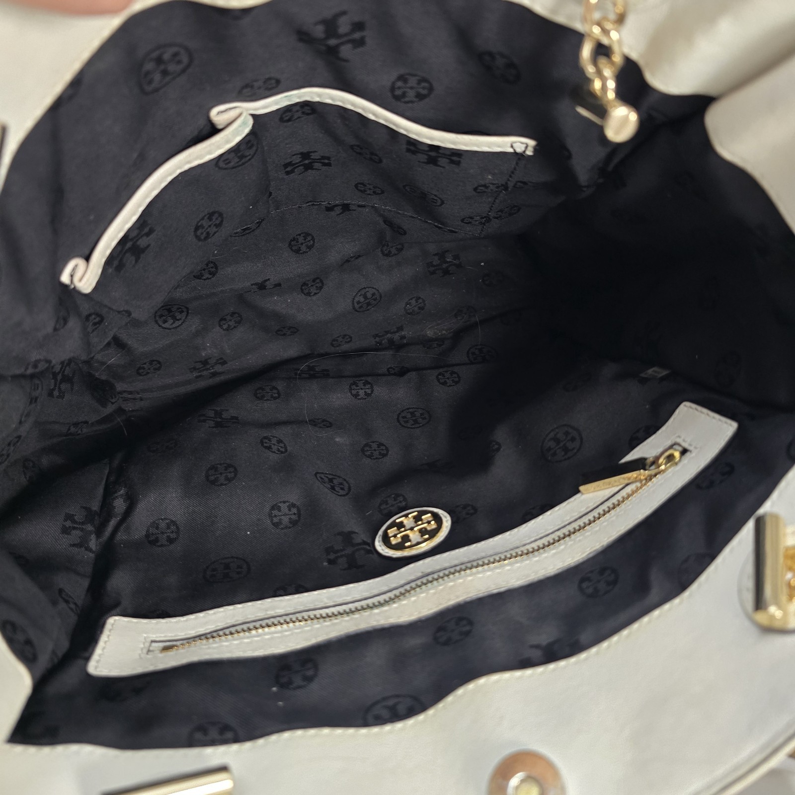 Tory Burch Fleming Quilted Leather Tote Black Ivory Chain Shoulder Bag